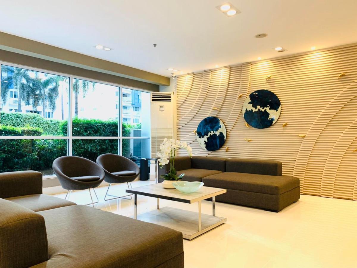 Sea 2-Br Unit With Free Parking Near Mall Of Asia Pasay Eksteriør billede