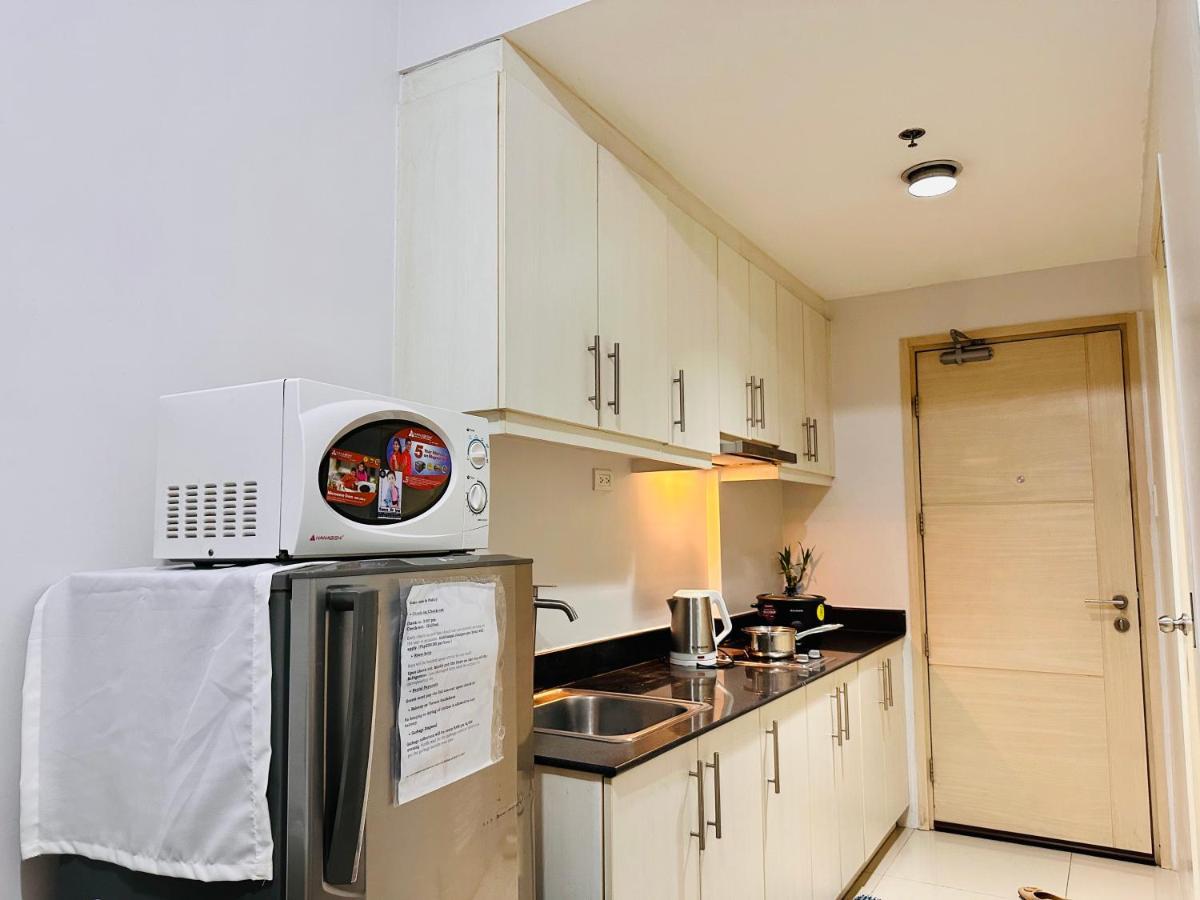 Sea 2-Br Unit With Free Parking Near Mall Of Asia Pasay Eksteriør billede