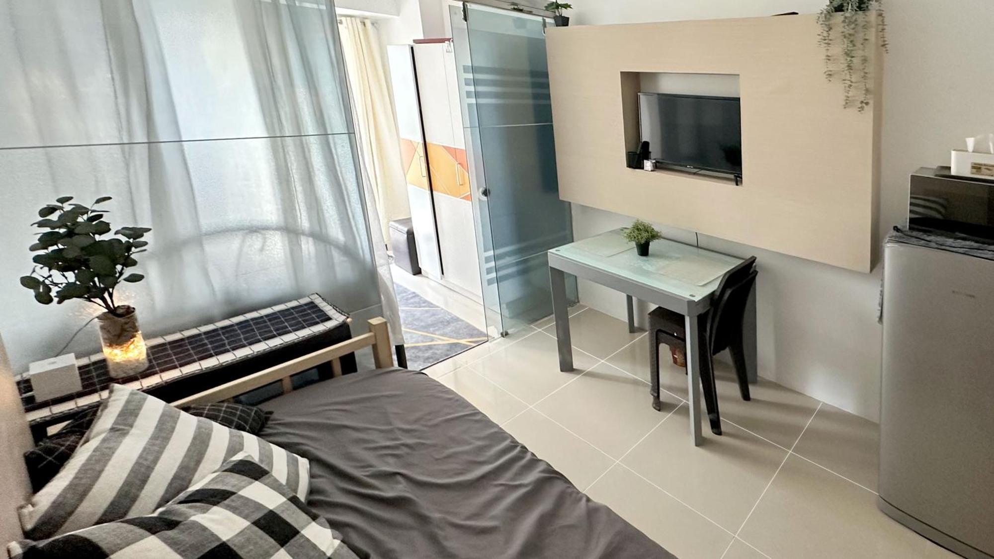 Sea 2-Br Unit With Free Parking Near Mall Of Asia Pasay Eksteriør billede