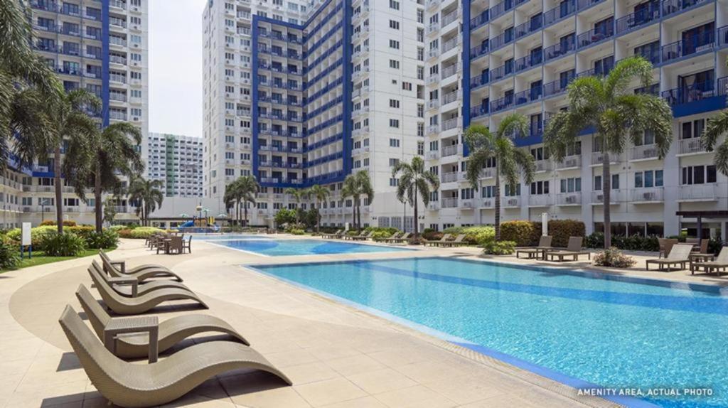 Sea 2-Br Unit With Free Parking Near Mall Of Asia Pasay Eksteriør billede