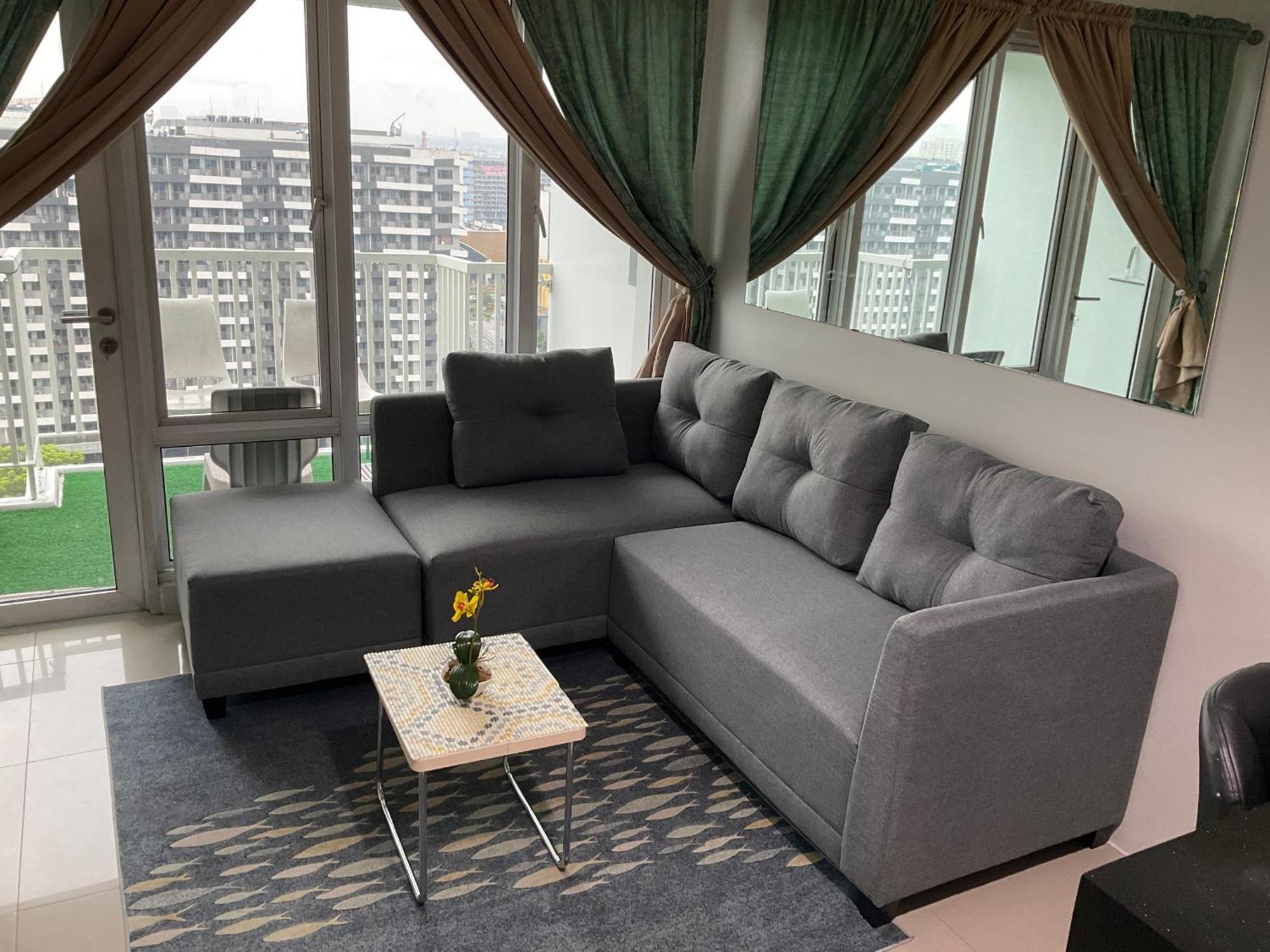 Sea 2-Br Unit With Free Parking Near Mall Of Asia Pasay Eksteriør billede